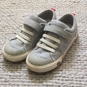 See Kai Run Sneakers EUC size 13